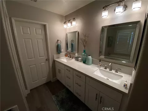 Bath - 40116 Stowe Rd, Temecula, CA 92591 photo 2 of 5