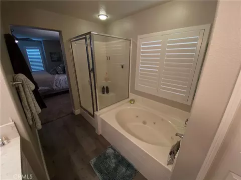 Bath - 40116 Stowe Rd, Temecula, CA 92591 photo 3 of 5