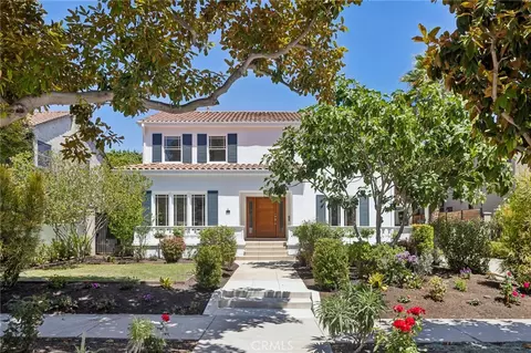 230 S Lucerne Blvd, Los Angeles, CA 90004