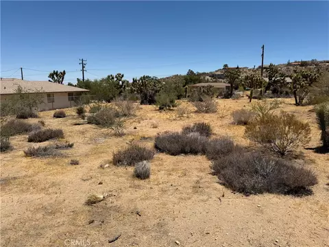 8001 Aster Ave, Yucca Valley, CA 92284