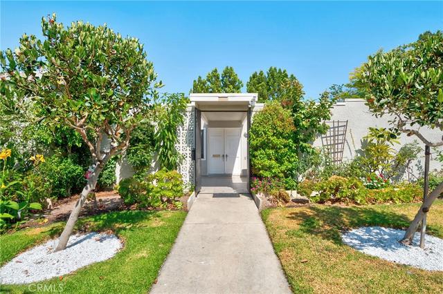 687 Avenida Sevilla #B, Laguna Woods, CA 92637