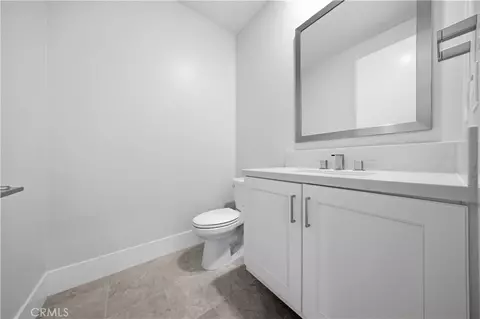 Bath - 54 Bellatrix, Irvine, CA 92618 photo 4 of 7