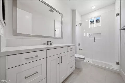 Bath - 54 Bellatrix, Irvine, CA 92618 photo 2 of 7