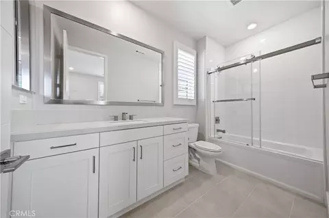 Bath - 54 Bellatrix, Irvine, CA 92618 photo 3 of 7
