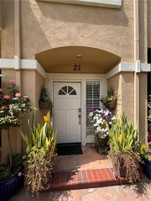 21 Matinee Ct, Aliso Viejo, CA 92656