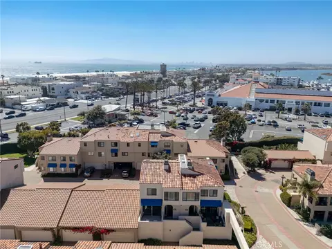16456 Germain Cir #223, Huntington Beach, CA 92649