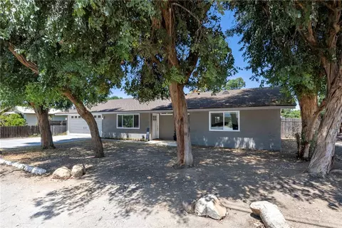 31106 Lakeview E, Nuevo, CA 92567