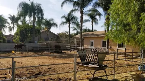 Exterior - 3819 E Phillips Blvd, Pomona, CA 91766 photo 4 of 4