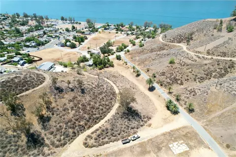 1 Palm Dr, Lake Elsinore, CA 92530