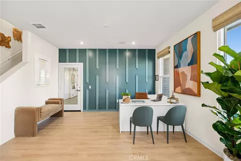 Entry Way - 644 E Fourth St, Pomona, CA 91766 photo 3 of 4