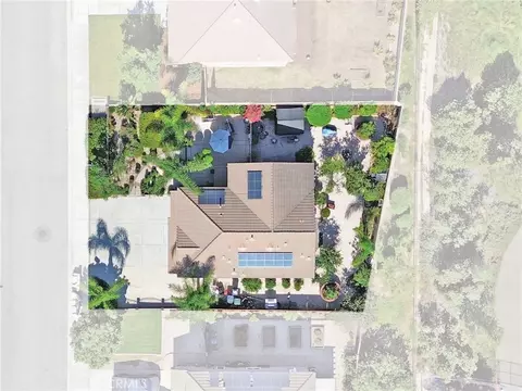 View/Area - 18802 Alderbrook, Riverside, CA 92508 photo 6 of 8