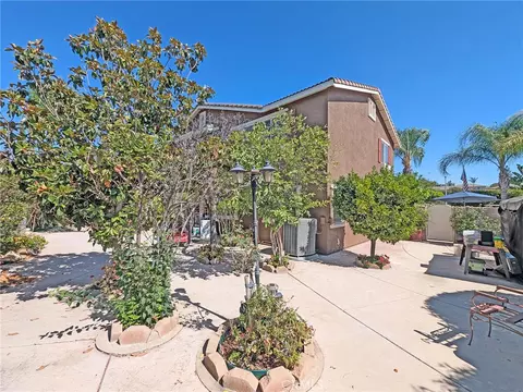 Exterior - 18802 Alderbrook, Riverside, CA 92508 photo 3 of 5