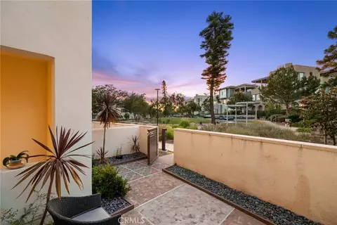 Exterior - 145 Episode, Irvine, CA 92618 photo 10 of 18