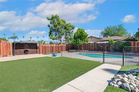 Exterior - 16570 Fairfax Dr, Fontana, CA 92336 photo 5 of 13