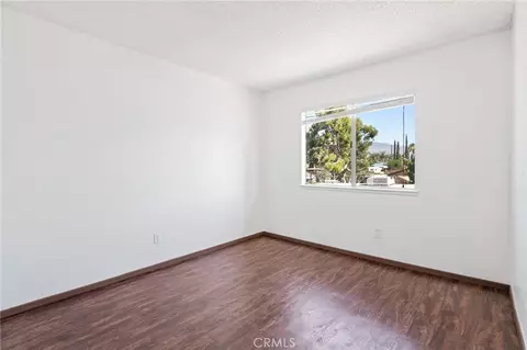 Bedroom - 16570 Fairfax Dr, Fontana, CA 92336 photo 5 of 7