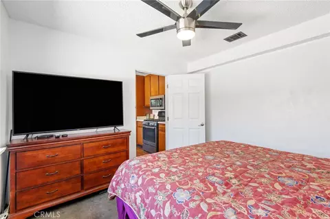 Bedroom - 16570 Fairfax Dr, Fontana, CA 92336 photo 2 of 7