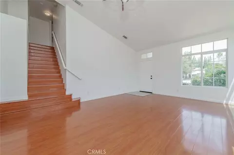 Living - 4280 Jenkins Ln, Riverside, CA 92501 photo 4 of 10