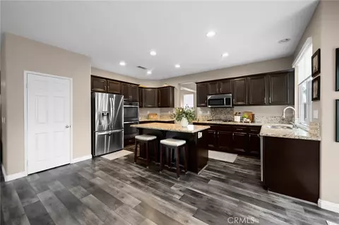 Kitchen - 7220 Cumberland, Rancho Cucamonga, CA 91739 photo 4 of 7