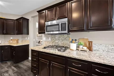 Kitchen - 7220 Cumberland, Rancho Cucamonga, CA 91739 photo 5 of 6