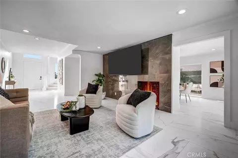 18871 Santa Marta, Fountain Valley, CA 92708