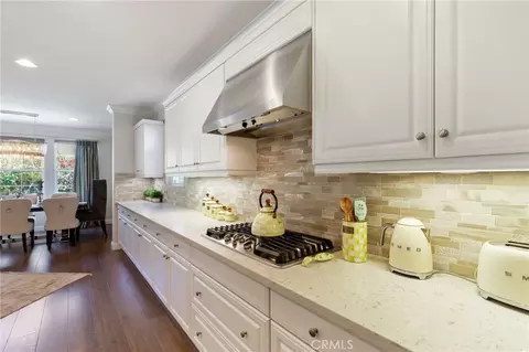 Kitchen - 111 Bumblebee, Irvine, CA 92618 photo 6 of 7