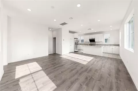 Living - 1601 St Simon Cir #D, Alhambra, CA 91803 photo 3 of 4