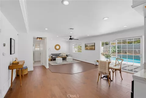 Living - 5131 Greencap, Irvine, CA 92604 photo 4 of 8
