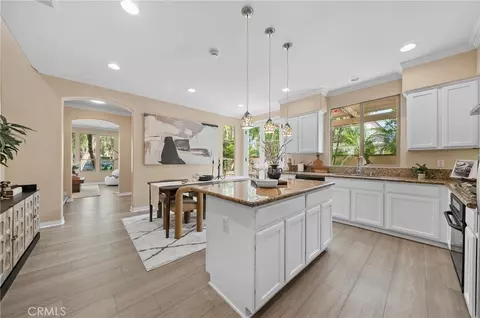 Kitchen - 71 Sanctuary, Irvine, CA 92620 photo 2 of 4