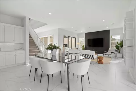 Dining - 37 Caspian, Lake Forest, CA 92630 photo 3 of 3