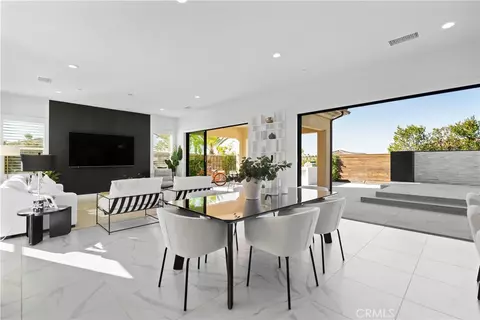 Dining - 37 Caspian, Lake Forest, CA 92630 photo 2 of 3