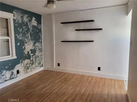Living - 2828 E 10th, Long Beach, CA 90804 photo 1 of 1