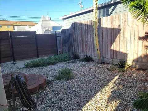 Exterior - 2828 E 10th, Long Beach, CA 90804 photo 3 of 4