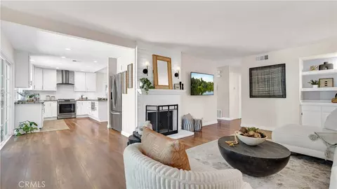 Living - 2 Alba E, Irvine, CA 92620 photo 3 of 7