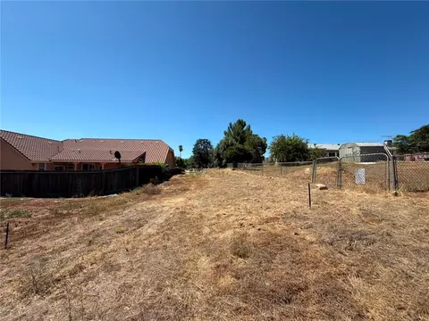 412 E 12th St, Beaumont, CA 92223 photo 9
