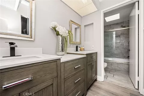 Bath - 7 Atlanta, Irvine, CA 92620 photo 2 of 4