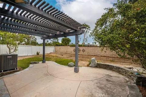 Exterior - 7 Atlanta, Irvine, CA 92620 photo 6 of 9