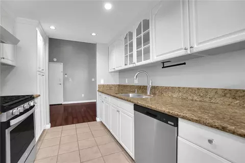 Kitchen - 2956 Haddonfield, Fullerton, CA 92831 photo 2 of 2