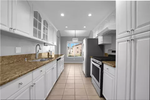 Kitchen - 2956 Haddonfield, Fullerton, CA 92831 photo 1 of 2