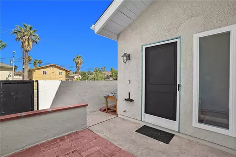 Exterior - 2956 Haddonfield, Fullerton, CA 92831 photo 5 of 5