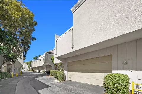 Exterior - 2956 Haddonfield, Fullerton, CA 92831 photo 3 of 5