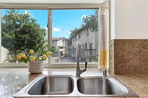 10 Evening Shadow, Irvine, CA 92603 photo 15