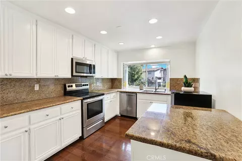 10 Evening Shadow, Irvine, CA 92603 photo 13
