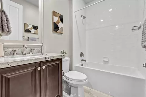 Bath - 105 Rake, Irvine, CA 92618 photo 2 of 6