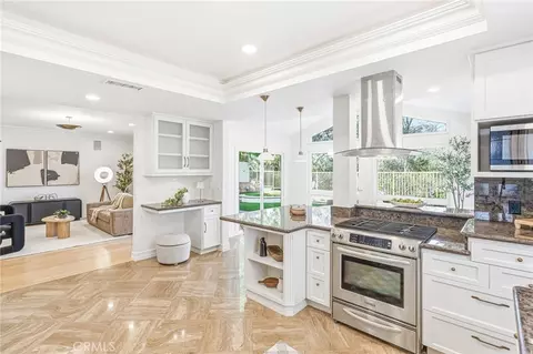 29572 Michelis, Laguna Niguel, CA 92677