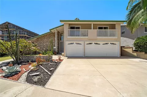 17527 Briarwood St, Fountain Valley, CA 92708
