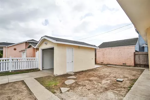 2154 E 14th St, Long Beach, CA 90804 photo 9