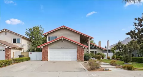 11735 Quartz Ave, Fountain Valley, CA 92708