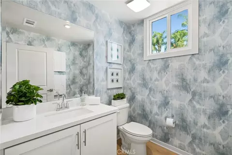 Bath - 648 E Fourth St, Pomona, CA 91766 photo 4 of 4