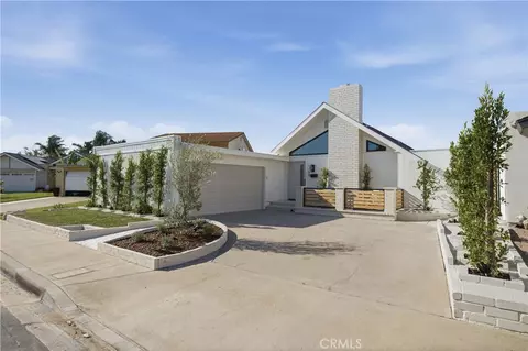 1788 Hawaii Cir, Costa Mesa, CA 92626