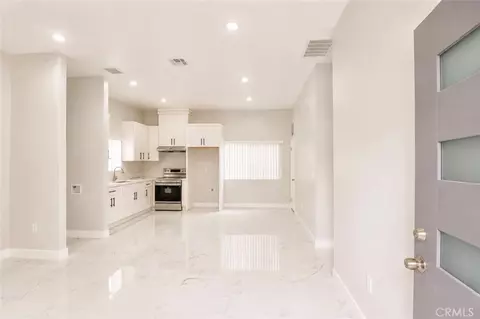Entry Way - 9440 Mcfadden, Westminster, CA 92683 photo 5 of 7